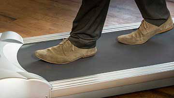 feet on treadmill